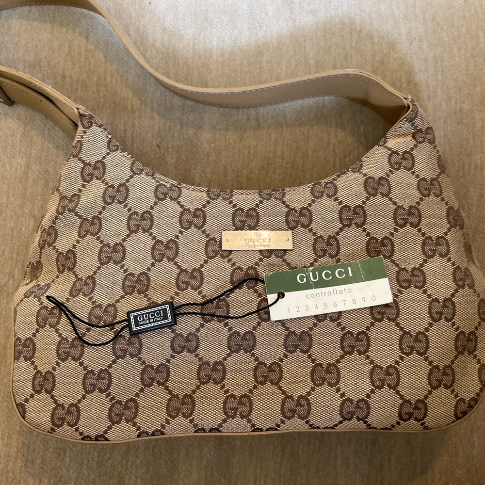 Gucci Cream and Brown Shoulder Bag with Monogram Pattern